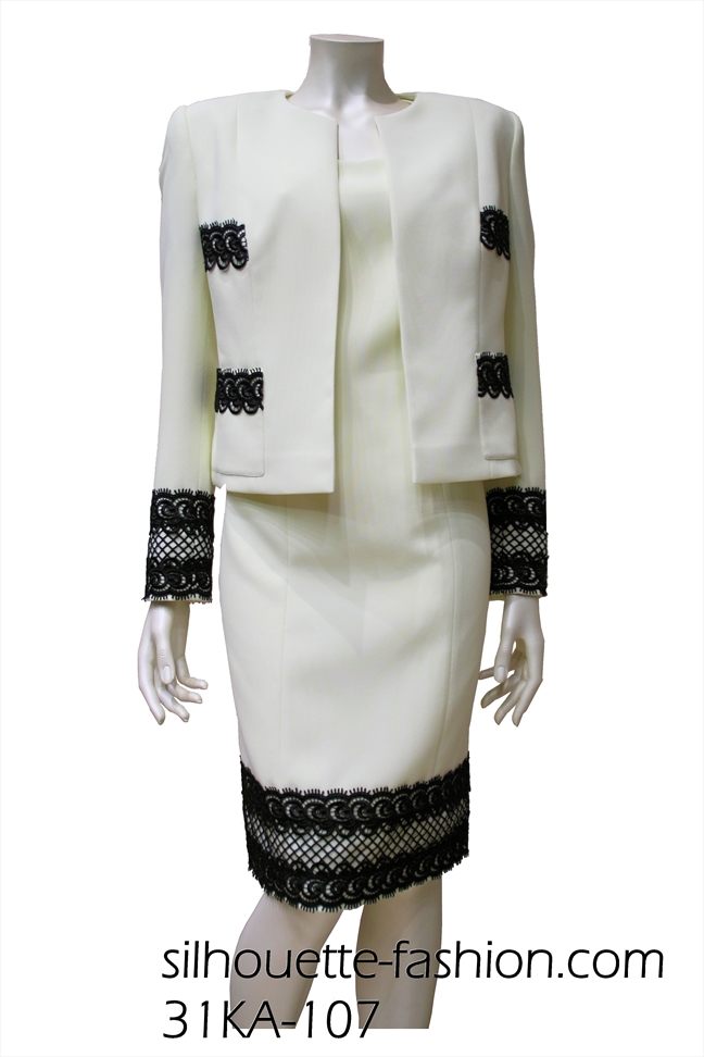 ensemble-dress-black-and-white-lace-details